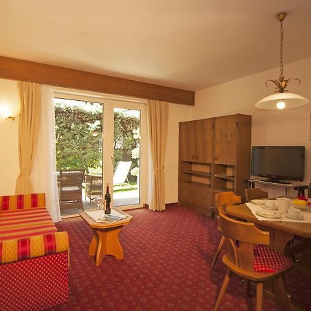 Alpina Residence Натурно Екстериор снимка