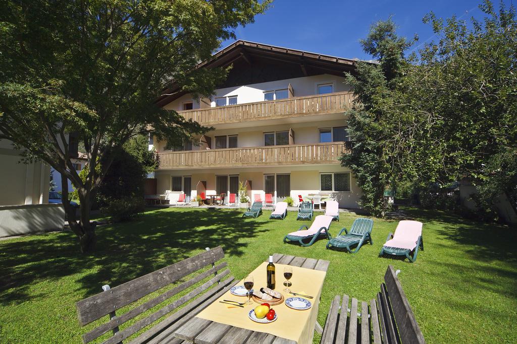 Alpina Residence Натурно Екстериор снимка