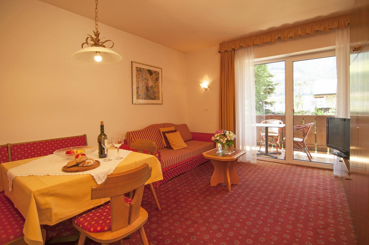 Alpina Residence Натурно Екстериор снимка